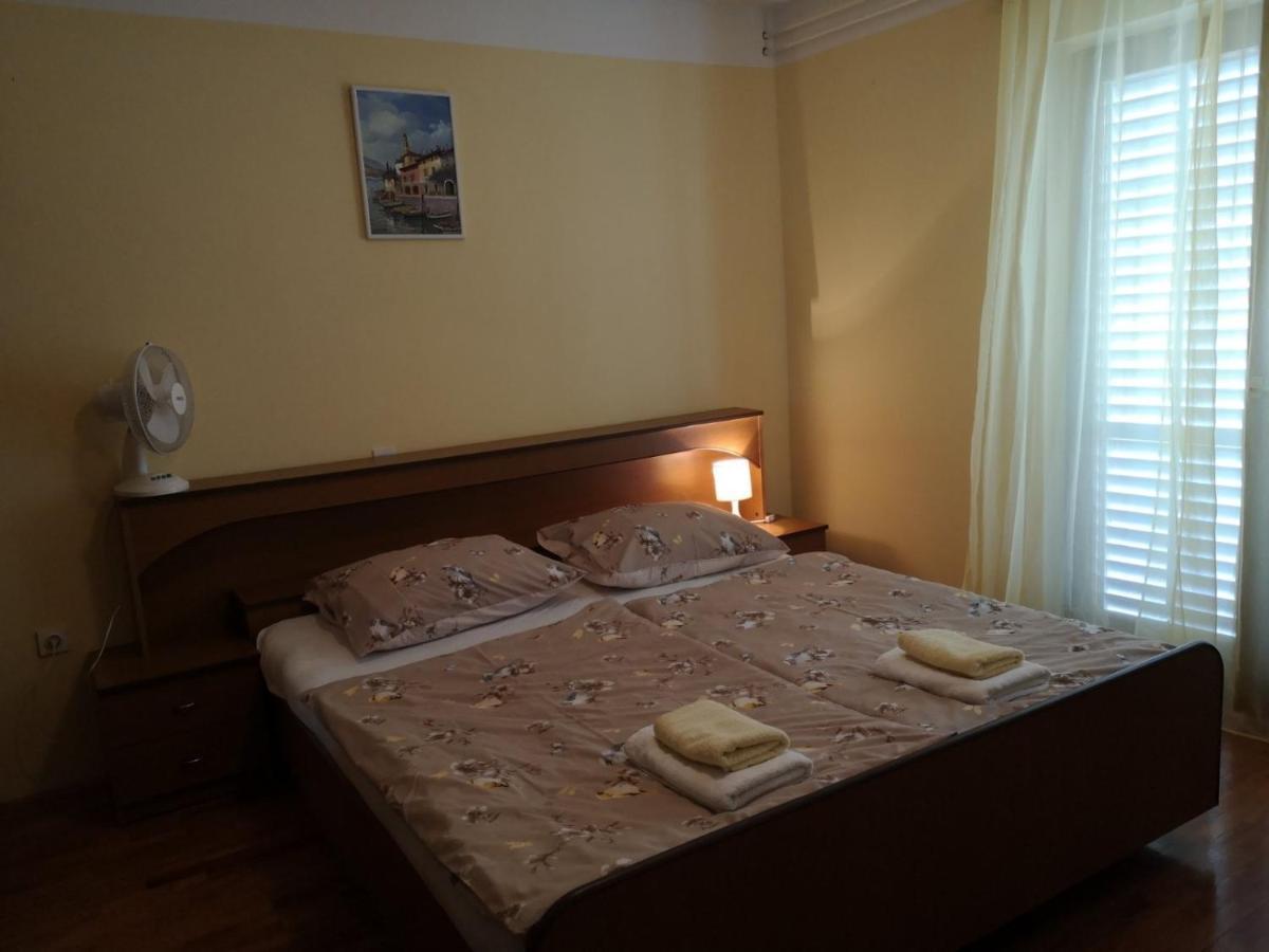 Apartments With A Parking Space Kampor, Rab - 5032 Extérieur photo