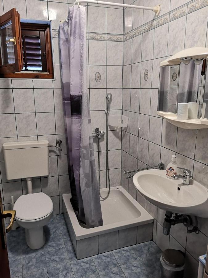 Apartments With A Parking Space Kampor, Rab - 5032 Extérieur photo