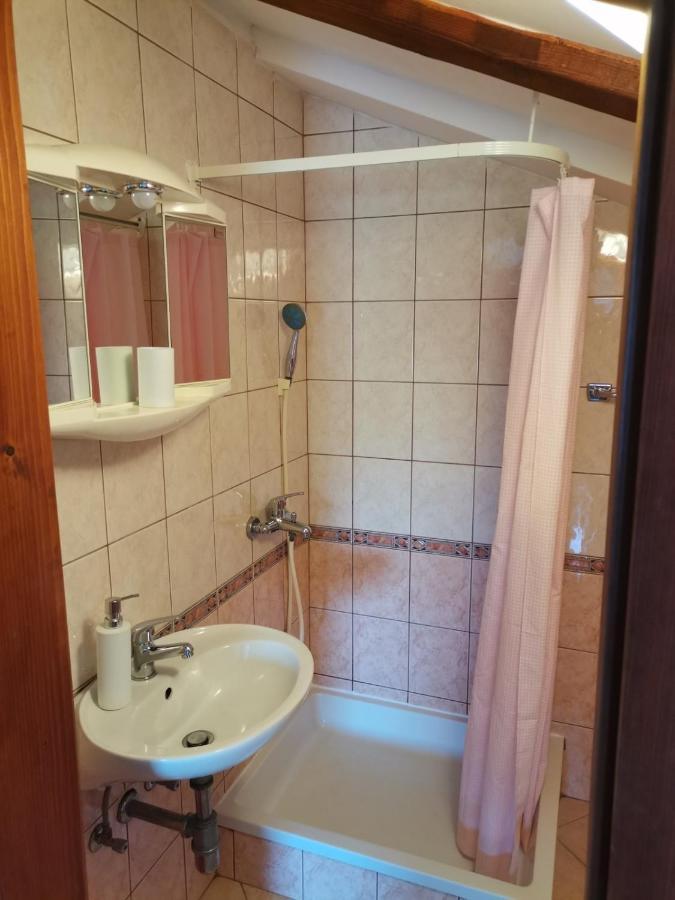 Apartments With A Parking Space Kampor, Rab - 5032 Extérieur photo