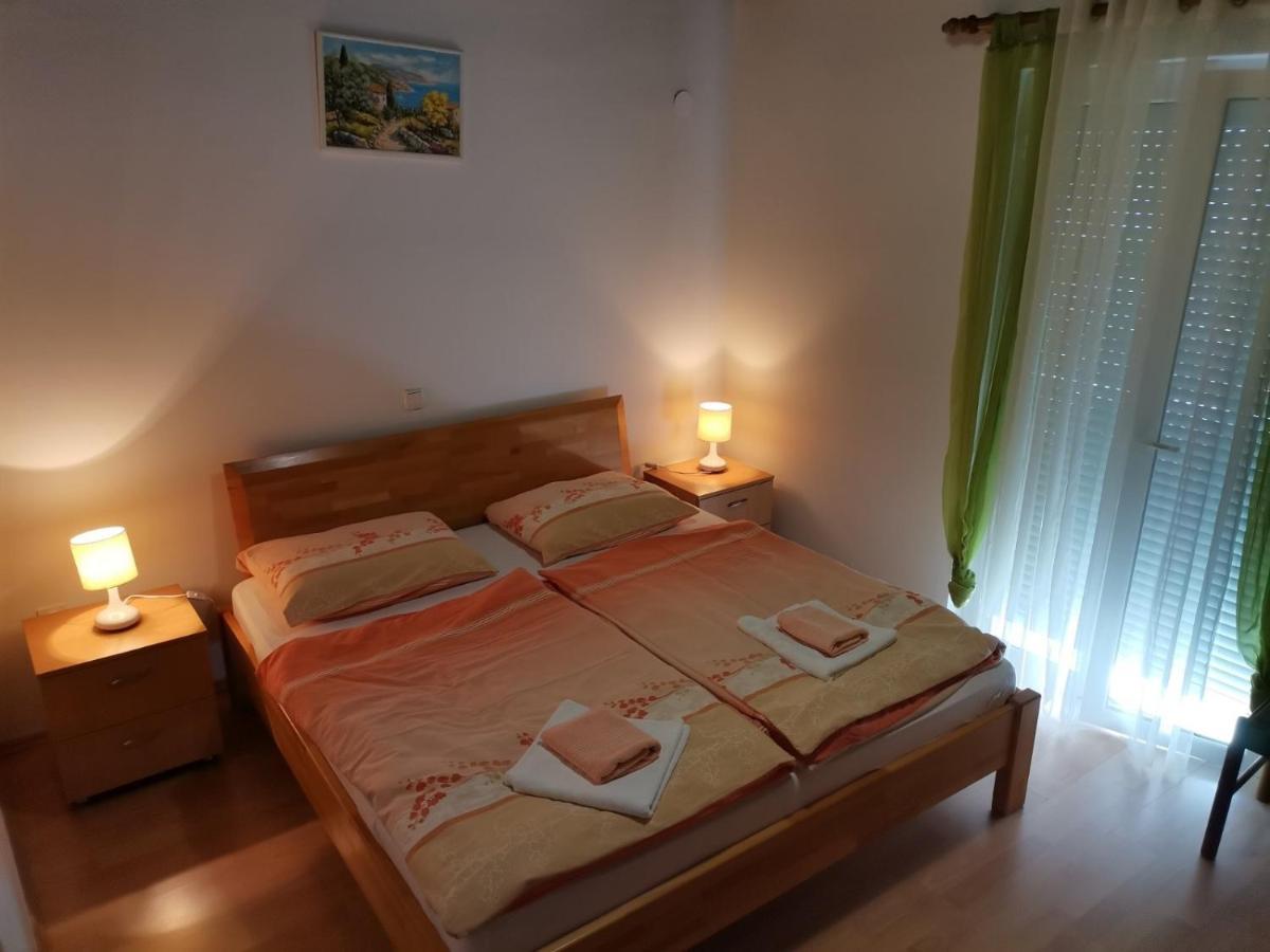 Apartments With A Parking Space Kampor, Rab - 5032 Extérieur photo