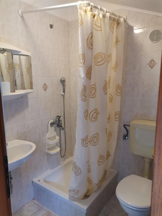 Apartments With A Parking Space Kampor, Rab - 5032 Extérieur photo