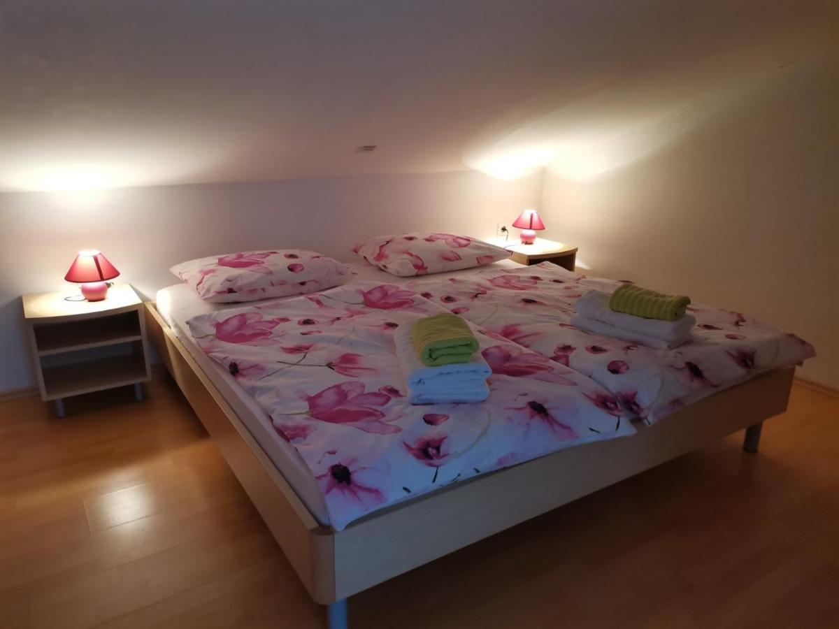 Apartments With A Parking Space Kampor, Rab - 5032 Extérieur photo