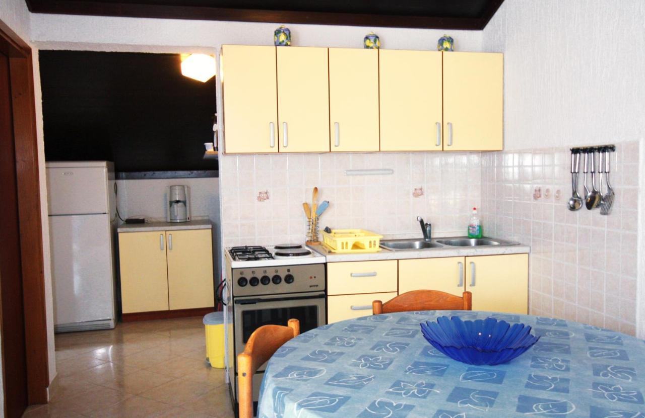 Apartments With A Parking Space Kampor, Rab - 5032 Extérieur photo